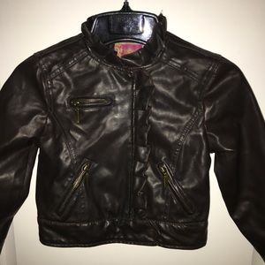 Adorable girls vegan leather moto jacket/ruffled/M